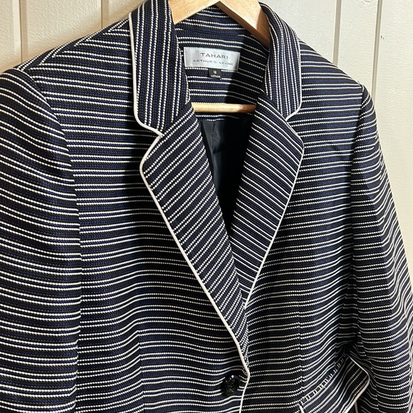 Tahari blue and black jacket coat; great for work - Picture 3 of 9